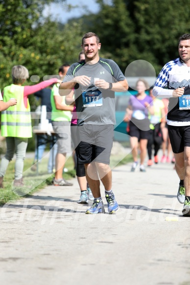 Hofmühl Volksfest-Halbmarathon Gloffer Werd