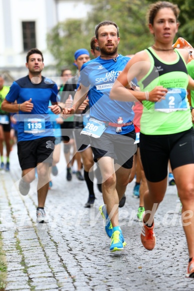 Hofmühlvolksfest-Halbmarathon Gloffer Werd