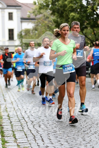 Hofmühlvolksfest-Halbmarathon Gloffer Werd