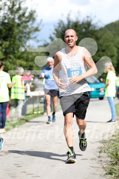 Hofmühl Volksfest-Halbmarathon Gloffer Werd