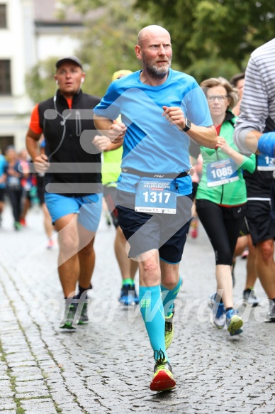 Hofmühlvolksfest-Halbmarathon Gloffer Werd