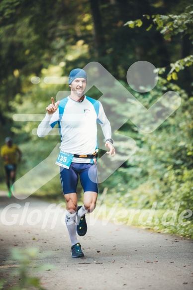 Hofmühlvolksfest-Halbmarathon Gloffer Werd