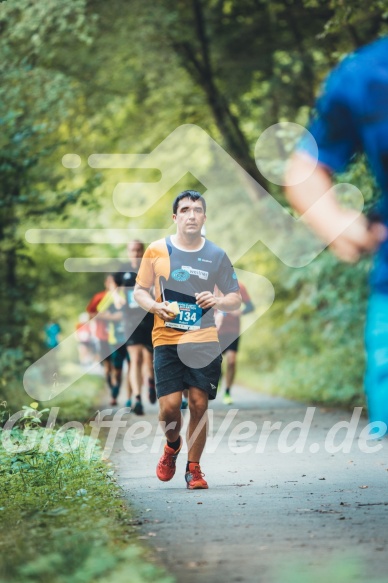 Hofmühlvolksfest-Halbmarathon Gloffer Werd