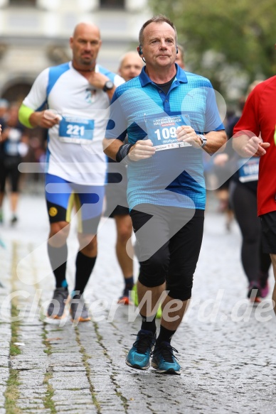 Hofmühlvolksfest-Halbmarathon Gloffer Werd