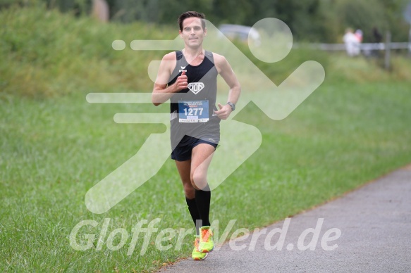 Hofmühlvolksfest-Halbmarathon Gloffer Werd