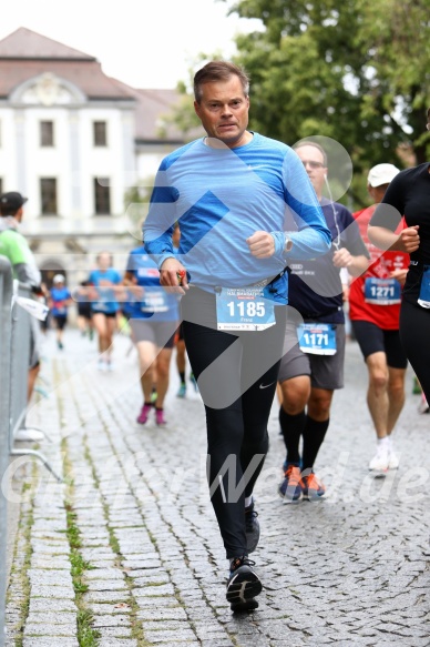 Hofmühlvolksfest-Halbmarathon Gloffer Werd