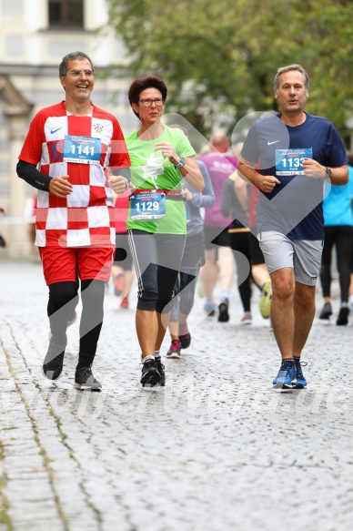 Hofmühlvolksfest-Halbmarathon Gloffer Werd