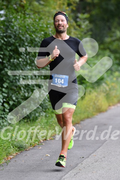 Hofmühl Volksfest-Halbmarathon Gloffer Werd