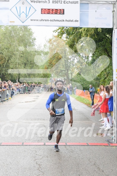 Hofmühlvolksfest-Halbmarathon Gloffer Werd