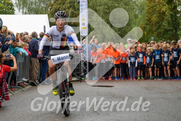 Hofmühlvolksfest-Halbmarathon Gloffer Werd