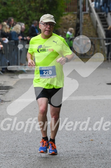 Hofmühlvolksfest-Halbmarathon Gloffer Werd