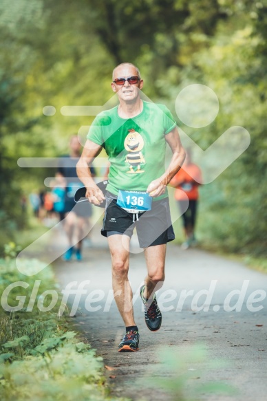 Hofmühlvolksfest-Halbmarathon Gloffer Werd