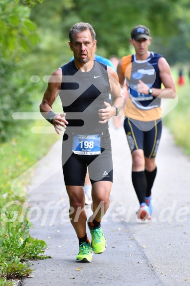 Hofmühl Volksfest-Halbmarathon Gloffer Werd