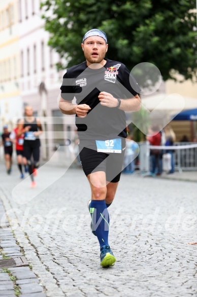 Hofmühlvolksfest-Halbmarathon Gloffer Werd