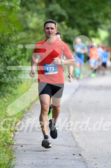 Hofmühl Volksfest-Halbmarathon Gloffer Werd