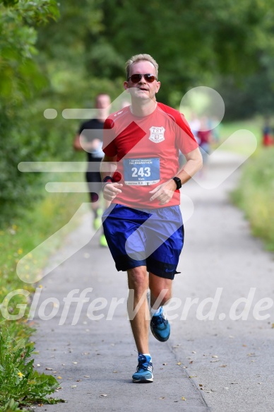 Hofmühl Volksfest-Halbmarathon Gloffer Werd