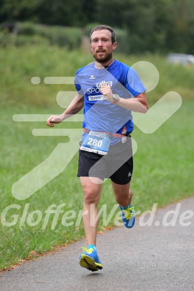 Hofmühlvolksfest-Halbmarathon Gloffer Werd