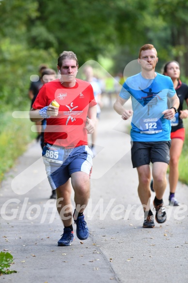 Hofmühl Volksfest-Halbmarathon Gloffer Werd