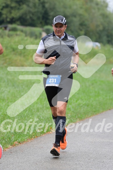 Hofmühlvolksfest-Halbmarathon Gloffer Werd