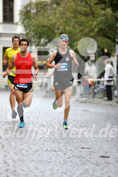 Hofmühlvolksfest-Halbmarathon Gloffer Werd