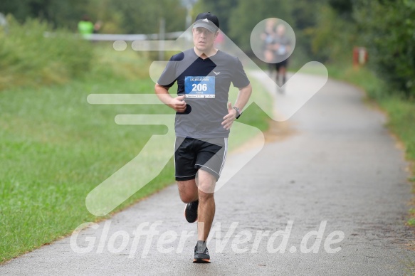 Hofmühlvolksfest-Halbmarathon Gloffer Werd