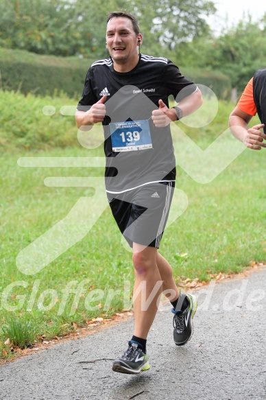 Hofmühlvolksfest-Halbmarathon Gloffer Werd