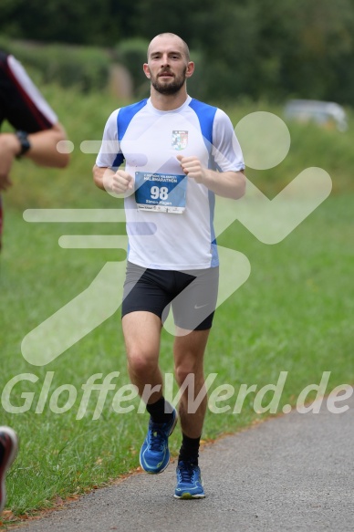 Hofmühlvolksfest-Halbmarathon Gloffer Werd