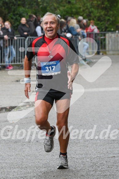 Hofmühlvolksfest-Halbmarathon Gloffer Werd