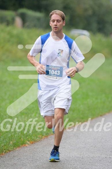 Hofmühlvolksfest-Halbmarathon Gloffer Werd