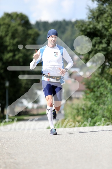 Hofmühl Volksfest-Halbmarathon Gloffer Werd