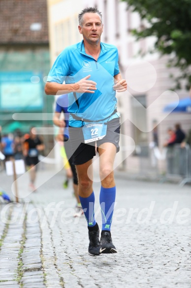 Hofmühlvolksfest-Halbmarathon Gloffer Werd