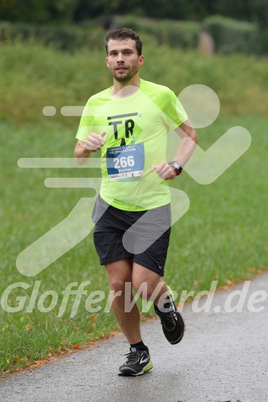 Hofmühlvolksfest-Halbmarathon Gloffer Werd