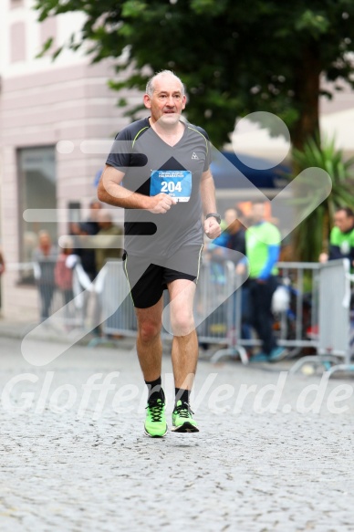 Hofmühlvolksfest-Halbmarathon Gloffer Werd