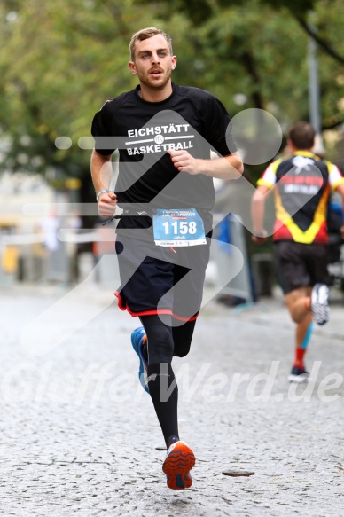 Hofmühlvolksfest-Halbmarathon Gloffer Werd