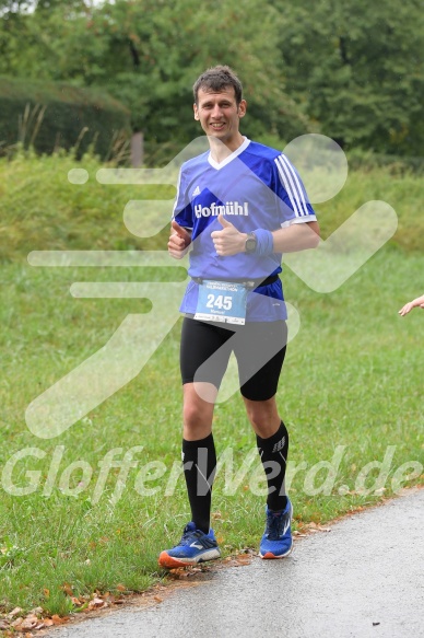 Hofmühlvolksfest-Halbmarathon Gloffer Werd