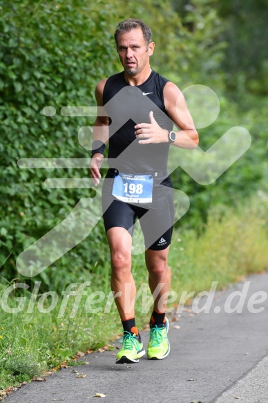 Hofmühl Volksfest-Halbmarathon Gloffer Werd