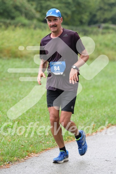 Hofmühlvolksfest-Halbmarathon Gloffer Werd