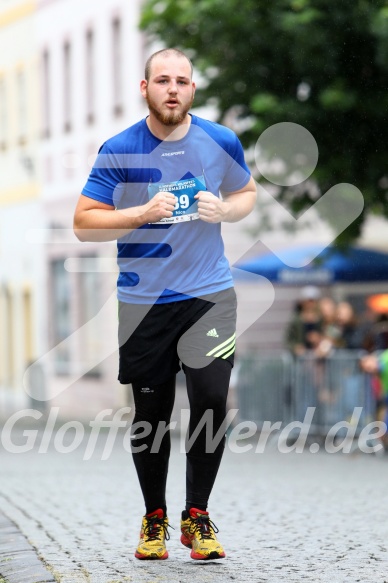 Hofmühlvolksfest-Halbmarathon Gloffer Werd