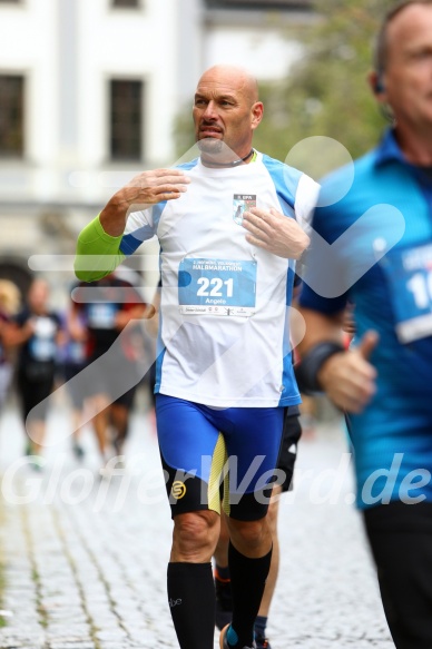 Hofmühlvolksfest-Halbmarathon Gloffer Werd