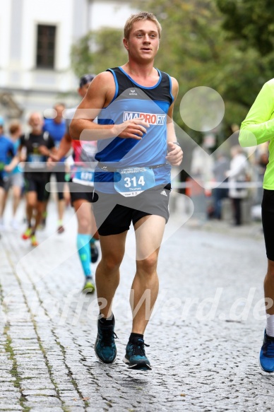 Hofmühlvolksfest-Halbmarathon Gloffer Werd