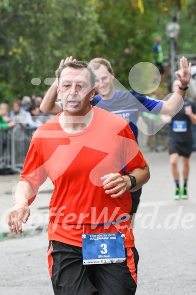 Hofmühlvolksfest-Halbmarathon Gloffer Werd