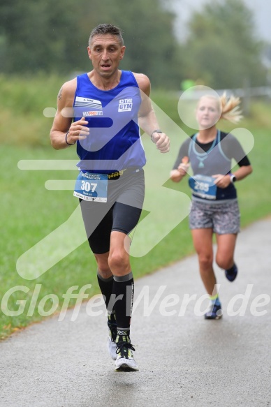 Hofmühlvolksfest-Halbmarathon Gloffer Werd