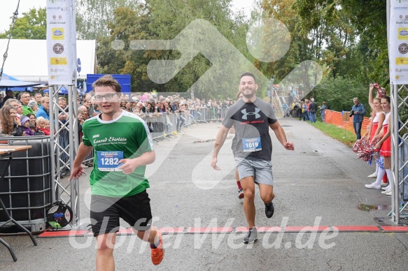 Hofmühlvolksfest-Halbmarathon Gloffer Werd