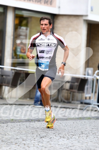 Hofmühlvolksfest-Halbmarathon Gloffer Werd