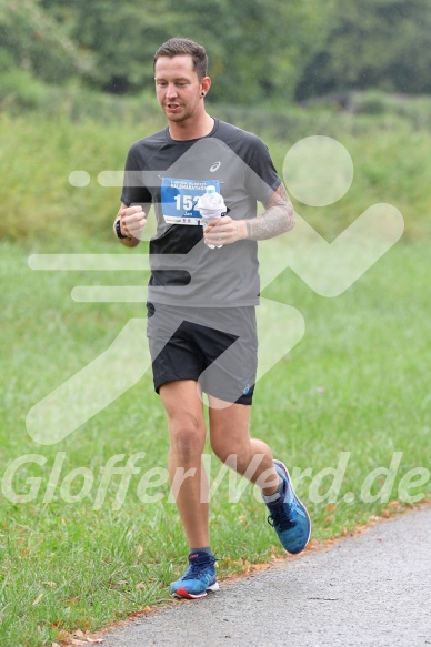 Hofmühlvolksfest-Halbmarathon Gloffer Werd