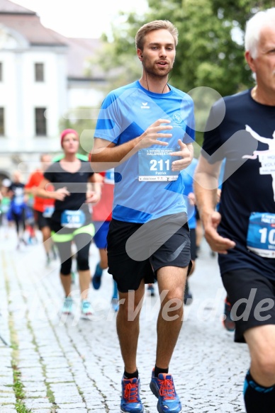 Hofmühlvolksfest-Halbmarathon Gloffer Werd