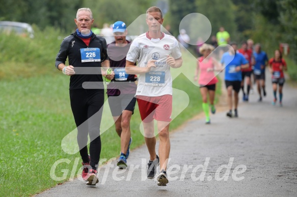 Hofmühlvolksfest-Halbmarathon Gloffer Werd