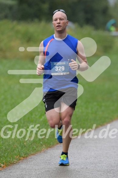 Hofmühlvolksfest-Halbmarathon Gloffer Werd