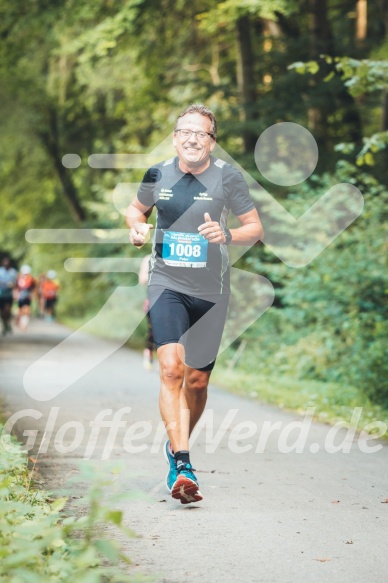 Hofmühlvolksfest-Halbmarathon Gloffer Werd