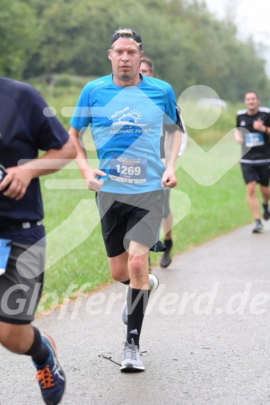 Hofmühlvolksfest-Halbmarathon Gloffer Werd